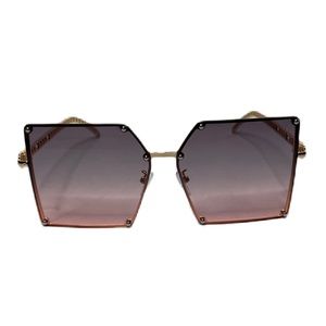 Oversized designer inspired fashion sunglasses